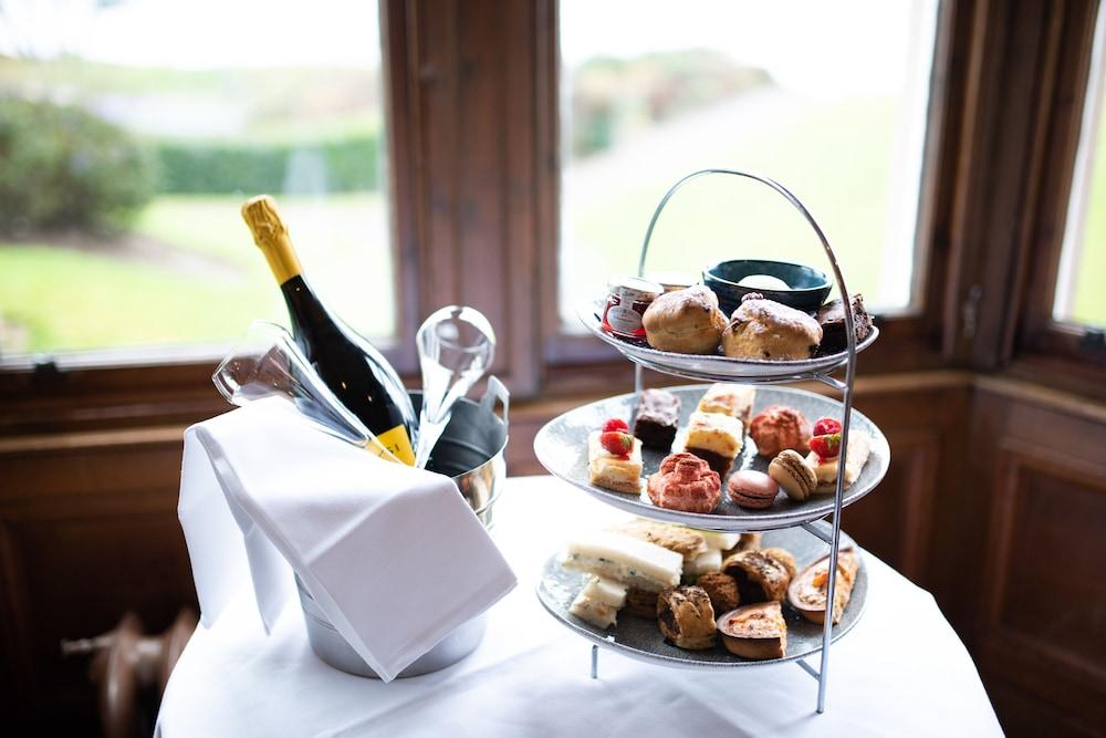Golf View Hotel & Spa 네언 외부 사진