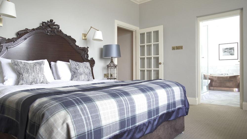 Golf View Hotel & Spa 네언 외부 사진