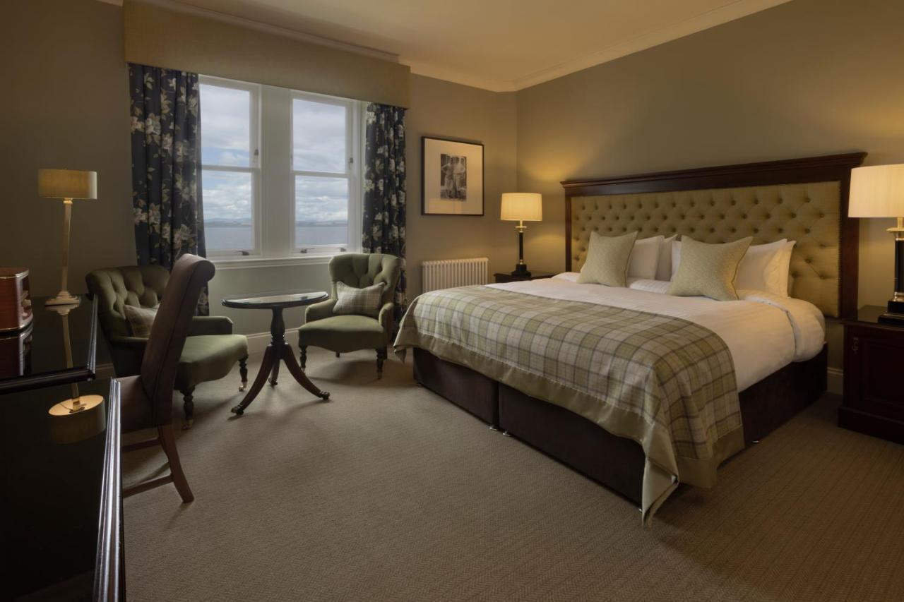 Golf View Hotel & Spa 네언 외부 사진