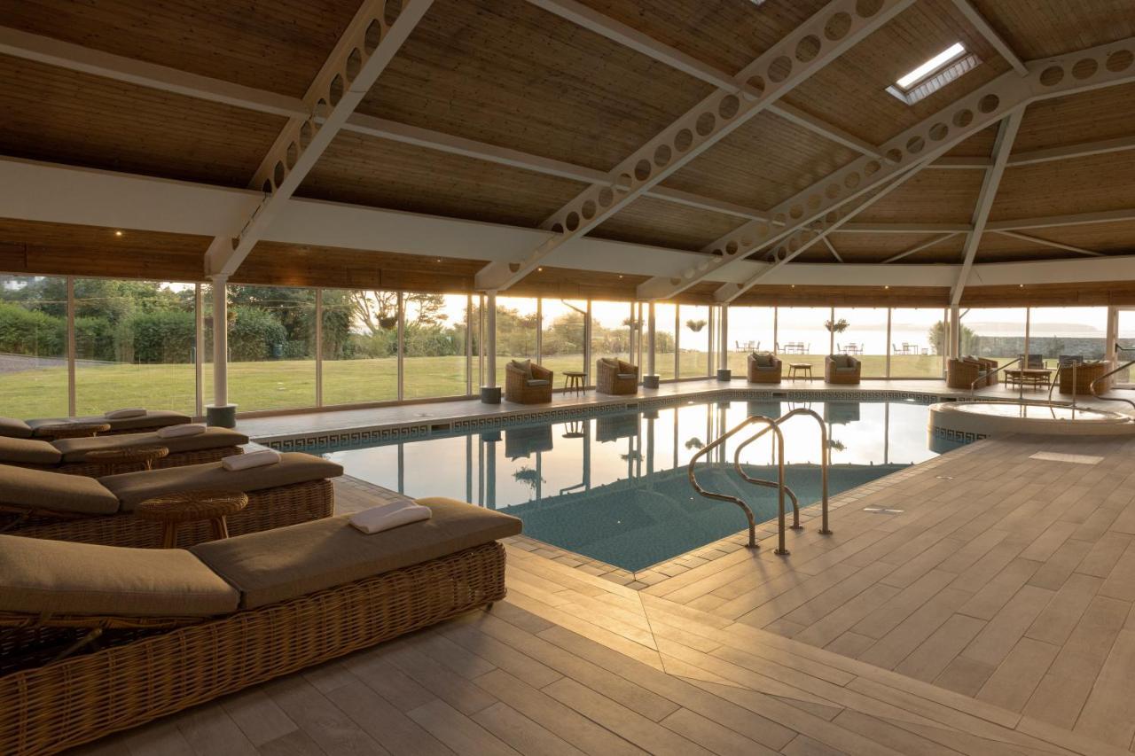 Golf View Hotel & Spa 네언 외부 사진