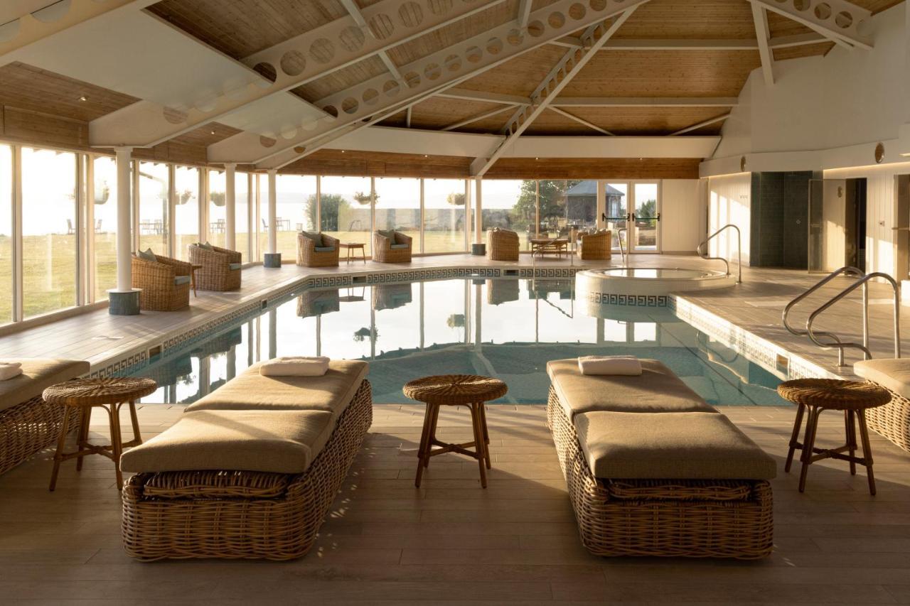 Golf View Hotel & Spa 네언 외부 사진