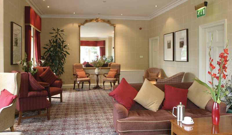 Golf View Hotel & Spa 네언 내부 사진